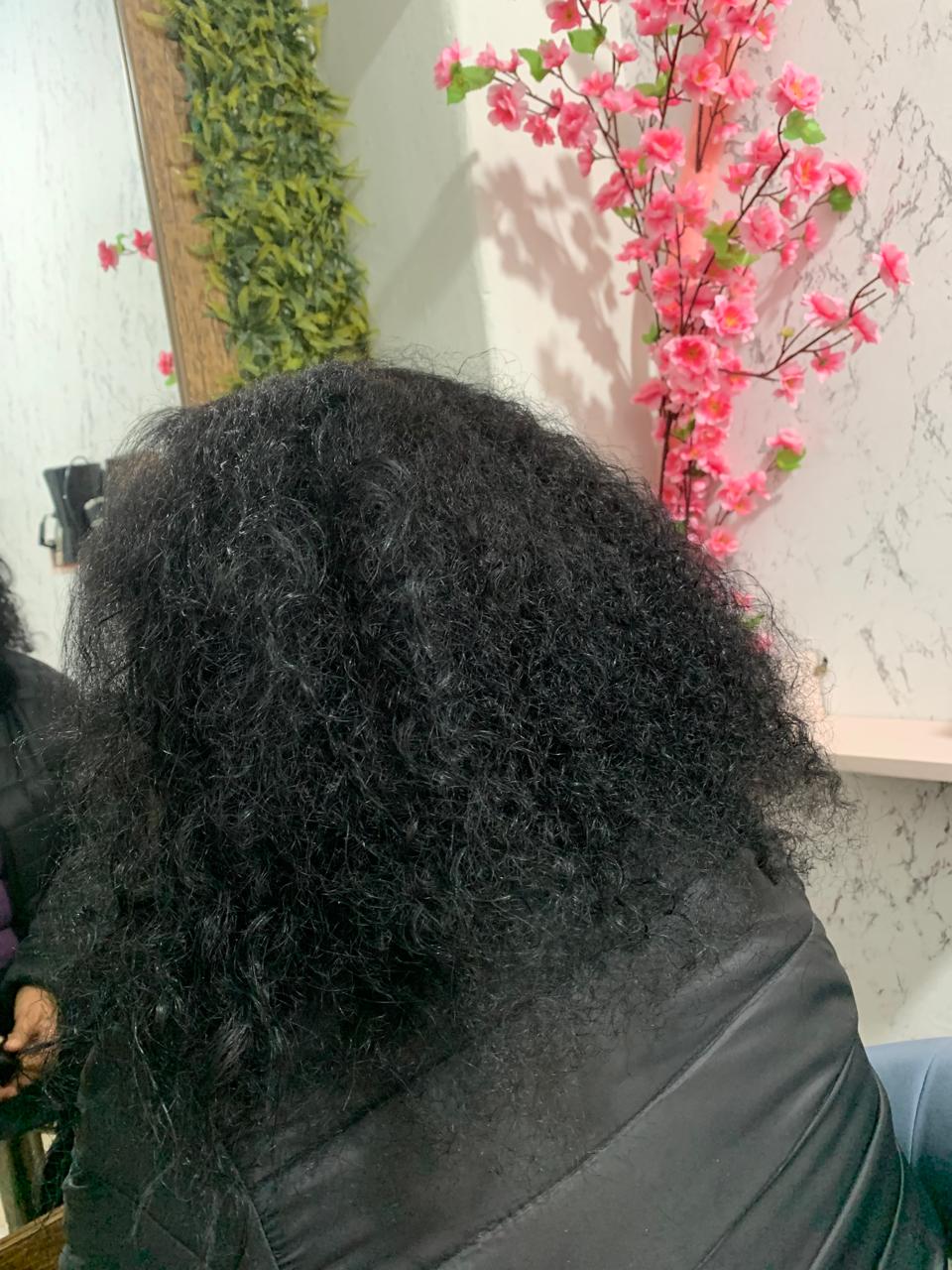 Cabelo antes do procedimento - transformação capilar Espaço Ane